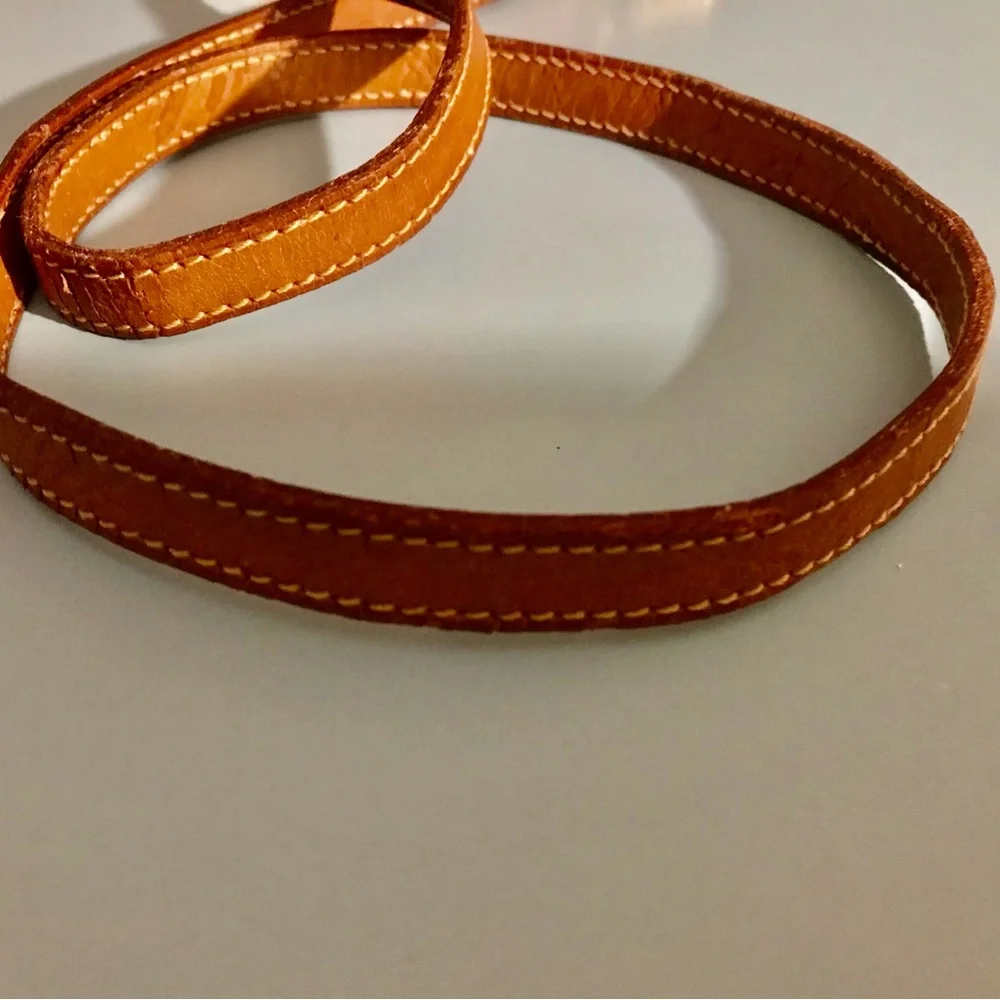 Louis Vuitton Pochette Shoulder Strap - Picture 7 of 15